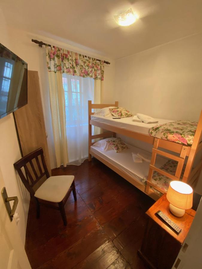 Viktor Rooms كوتور المظهر الخارجي الصورة
