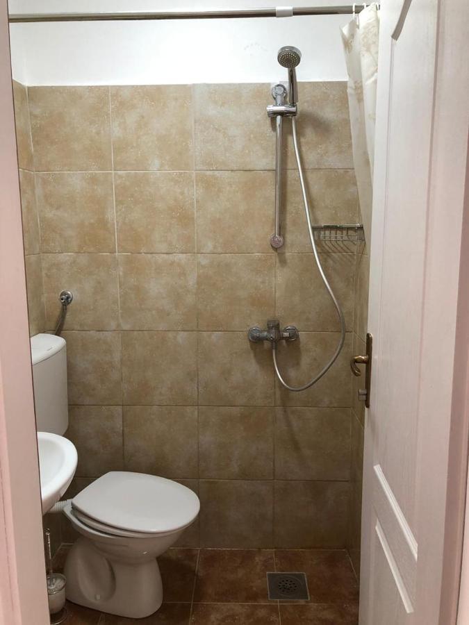 Viktor Rooms كوتور المظهر الخارجي الصورة