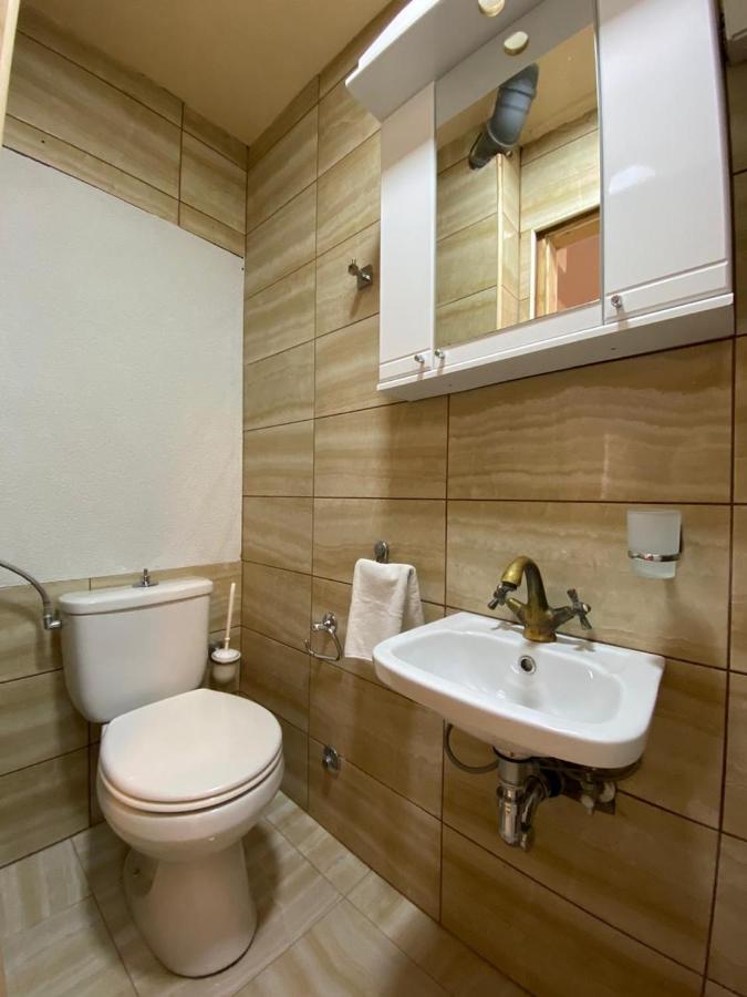 Viktor Rooms كوتور المظهر الخارجي الصورة