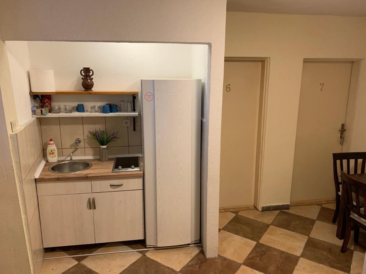 Viktor Rooms كوتور المظهر الخارجي الصورة